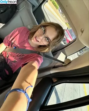 Isabel Myers / isabelmyers_s / shycutegf фото голая #0011