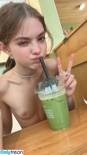 Isabel Myers / isabelmyers_s / shycutegf фото голая #0021