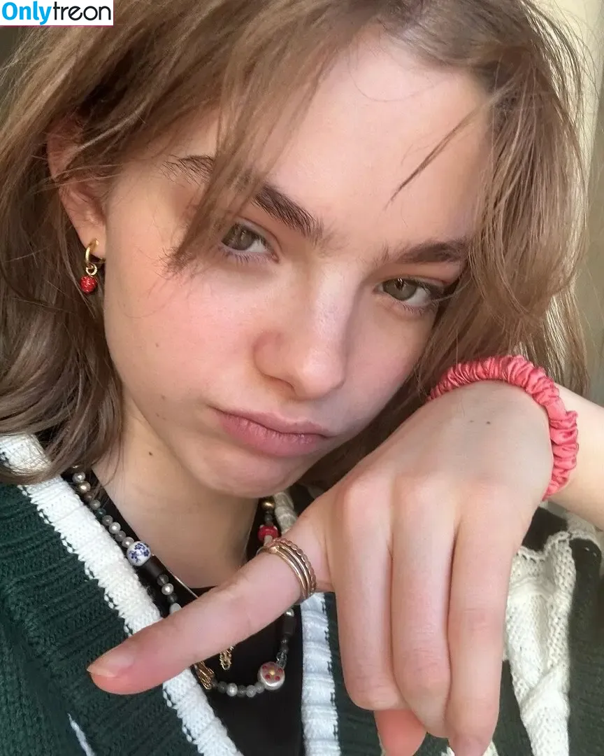 Isabel Myers nude photo #0001 (isabelmyers_s / shycutegf)