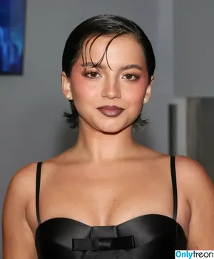 Isabela Merced / isabelamerced nude photo #1064