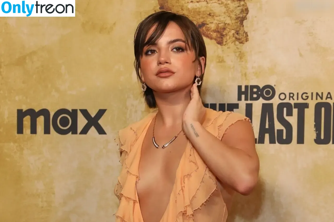 Isabela Merced nude photo #1283 (isabelamerced)