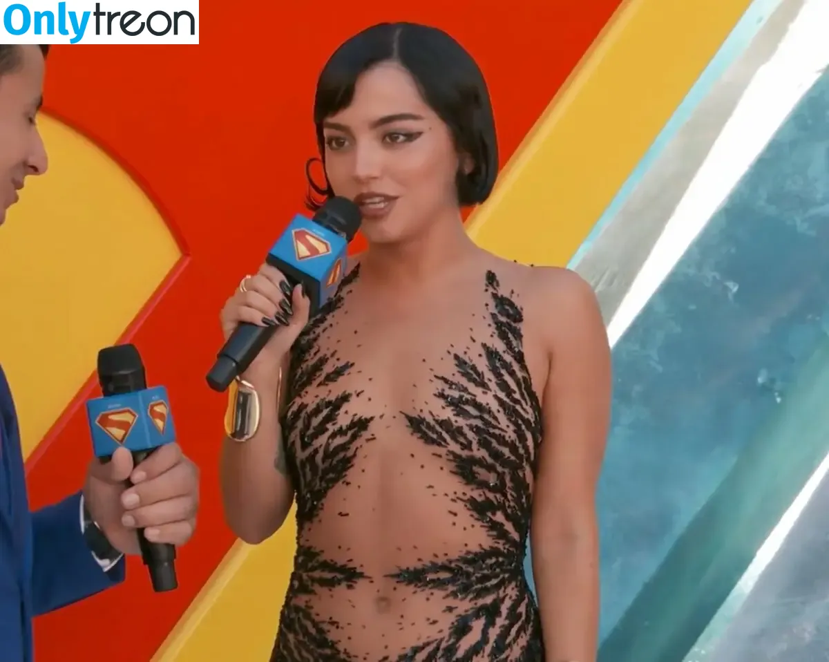 Isabela Merced nude photo #1542 (isabelamerced)