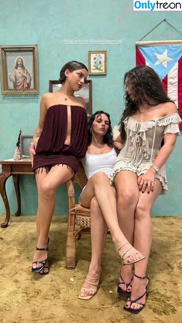 Isabela Merced nude photo #1658 (isabelamerced)