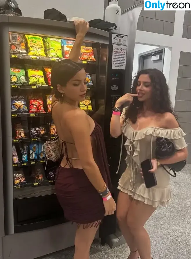 Isabela Merced nude photo #1660 (isabelamerced)