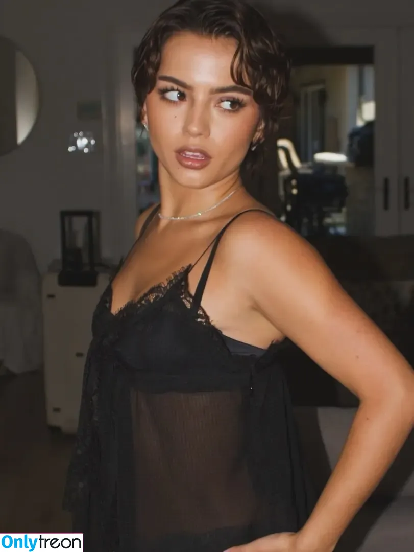 Isabela Merced nude photo #1668 (isabelamerced)
