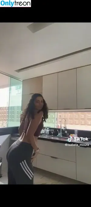 Isabela Moura / isabela.s.moura nude photo #0006