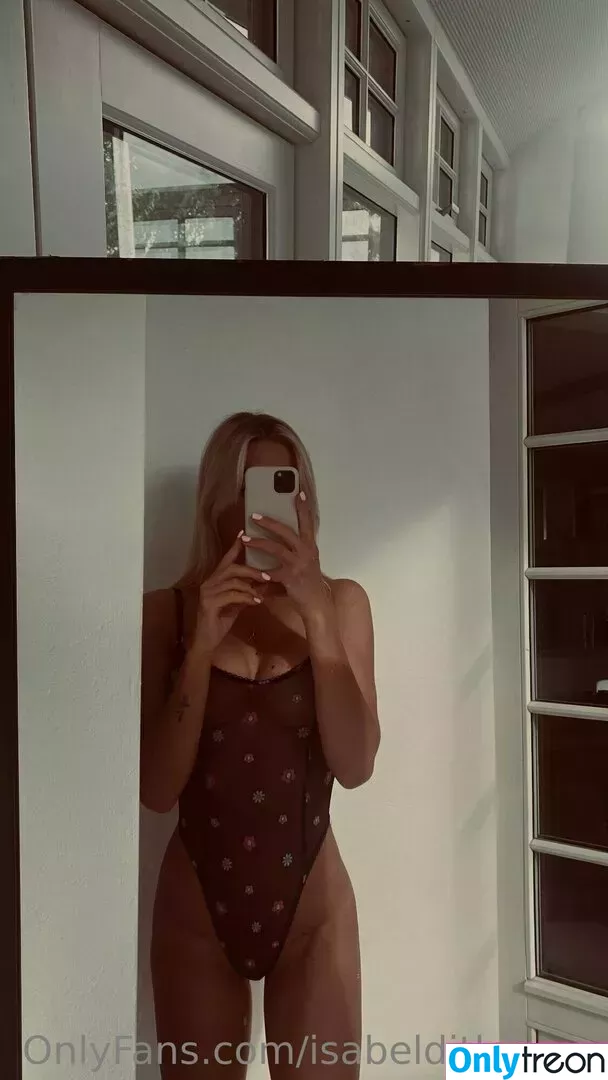 isabelditlevsen голая photo #0069 (isabelditlevsen)