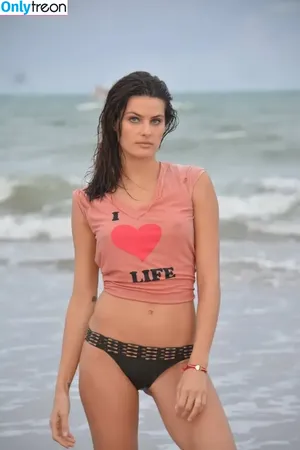 Isabeli Fontana / isabelifontana / isafontaneli nude photo #0072