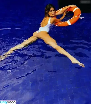 Isabeli Fontana / isabelifontana / isafontaneli nude photo #0182