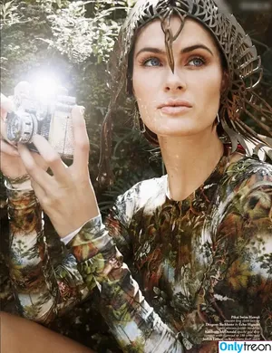 Isabeli Fontana / isabelifontana / isafontaneli nude photo #0367