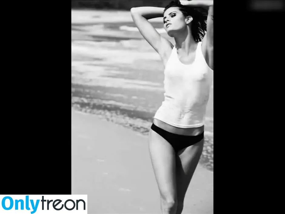 Isabeli Fontana nude photo #0289 (isabelifontana / isafontaneli)