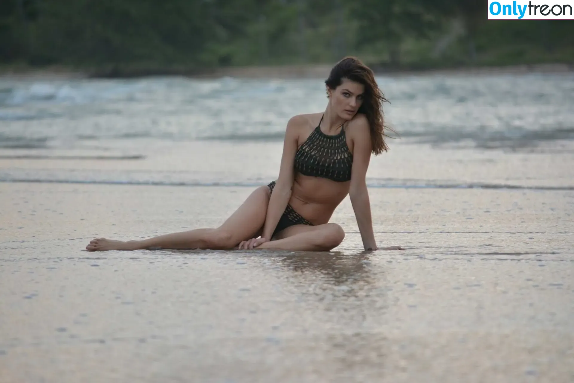 Isabeli Fontana nude photo #0321 (isabelifontana / isafontaneli)