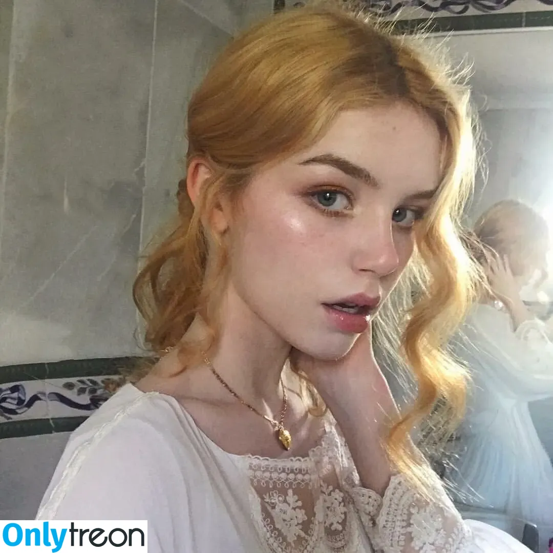 Isabella Alexandra nude photo #0014 (Bellamiie / Hazelle music)