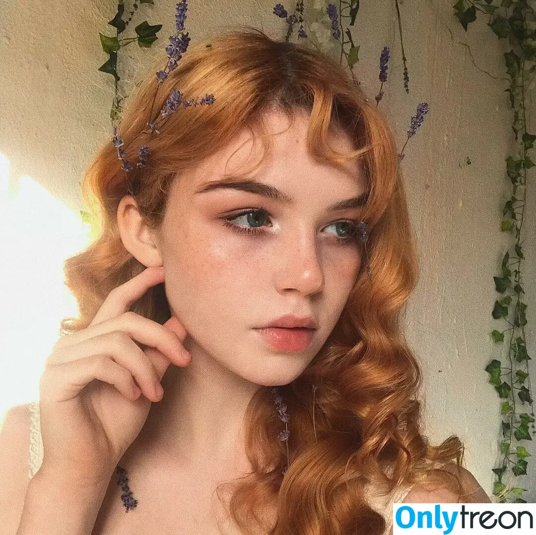 Isabella Alexandra nude photo #0018 (Bellamiie / Hazelle music)