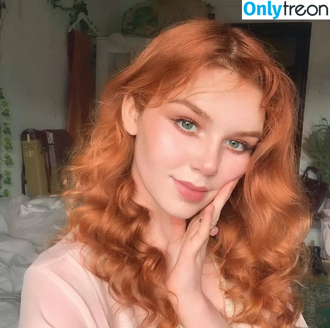 Isabella Alexandra nude photo #0029 (Bellamiie / Hazelle music)