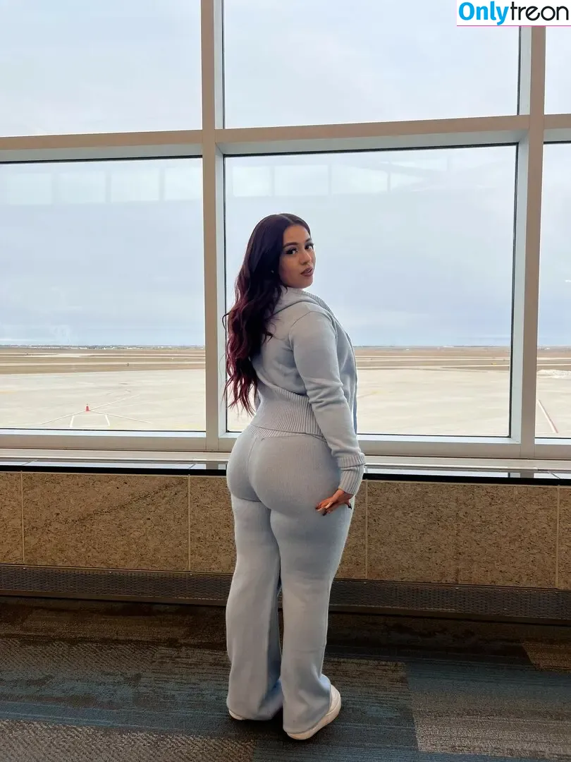 Isabella Alexis nude photo #0004 (_simplybella01_ / curvvyyb)