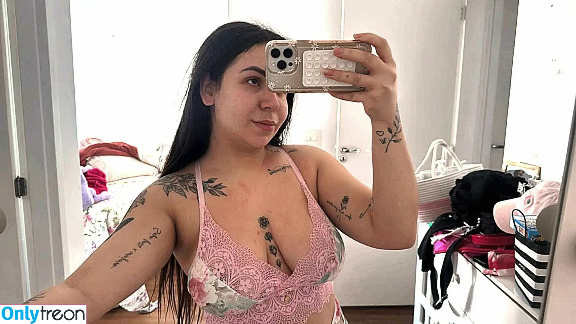 Isabella Barreto nude photo #0020 (isabellabarreto)