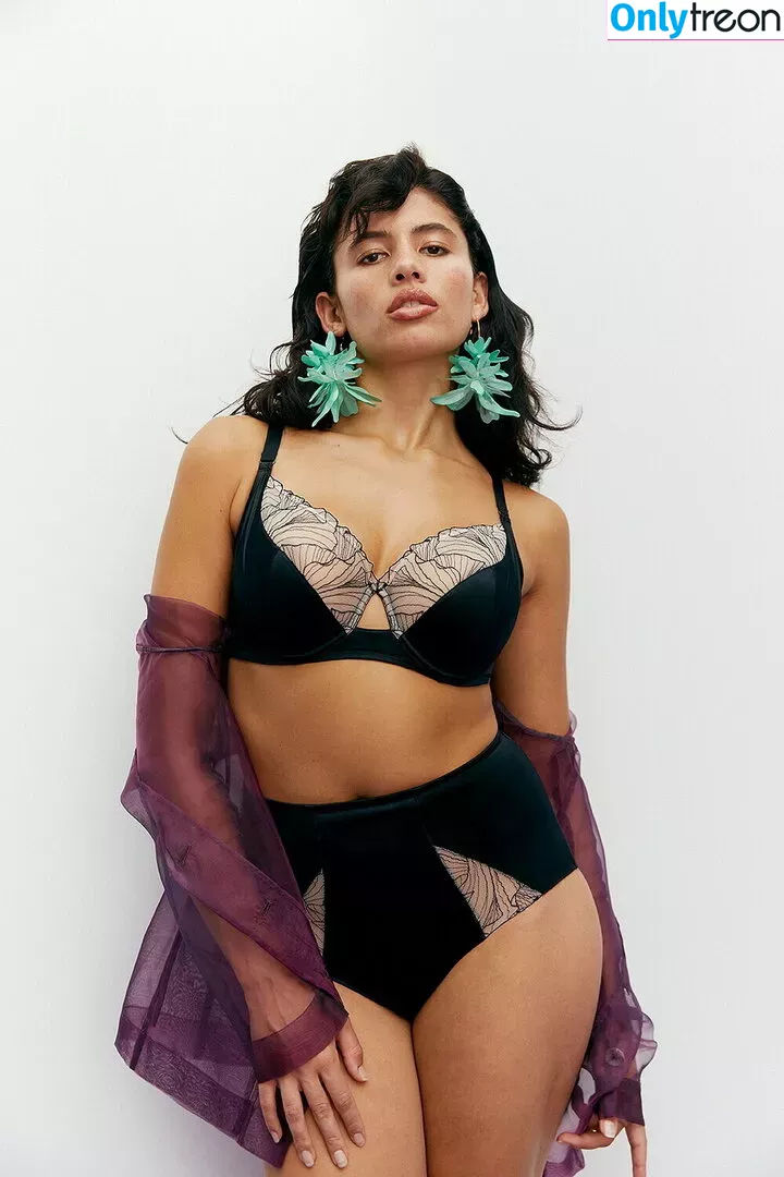 Isabella Carr голая photo #0141 (isabellacarrr)