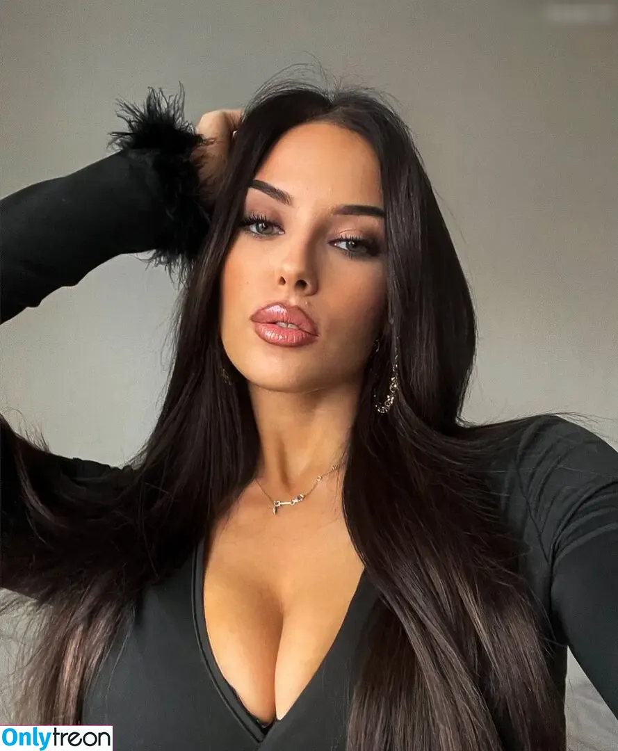 Isabella.crj nude photo #0001 (isabeltaffs)