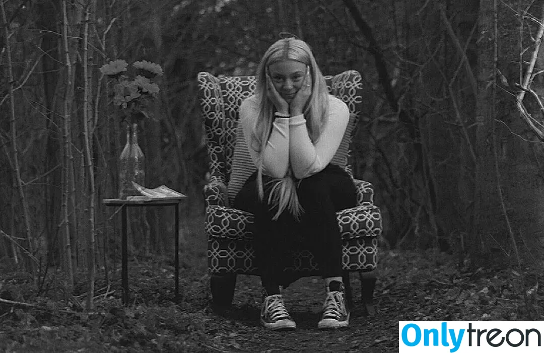Isabella Dorta голая photo #0060 (isabelladortapoetry444)