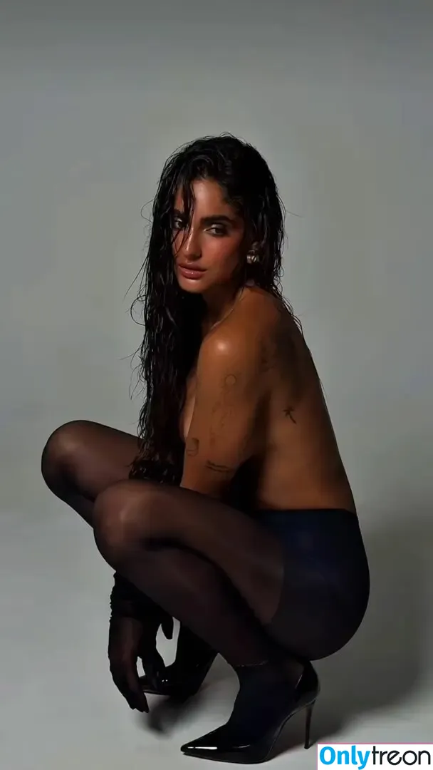 Isabella Ladera nude photo #0226 (isabella.ladera / u364813583)