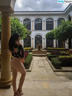 Isabella R / isabellaregol / merida_fire фото голая #0002