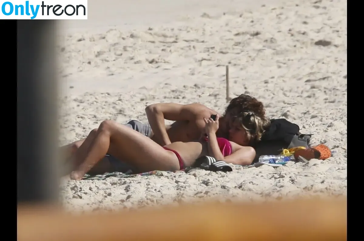 Isabella Santoni голая photo #0236 (isabellasantoni)