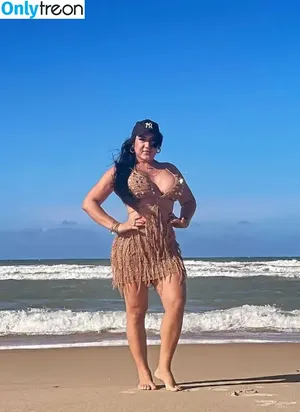 Isabella Veras / bellinhaveras / isabella_verass / isapelaezof nude photo #0009