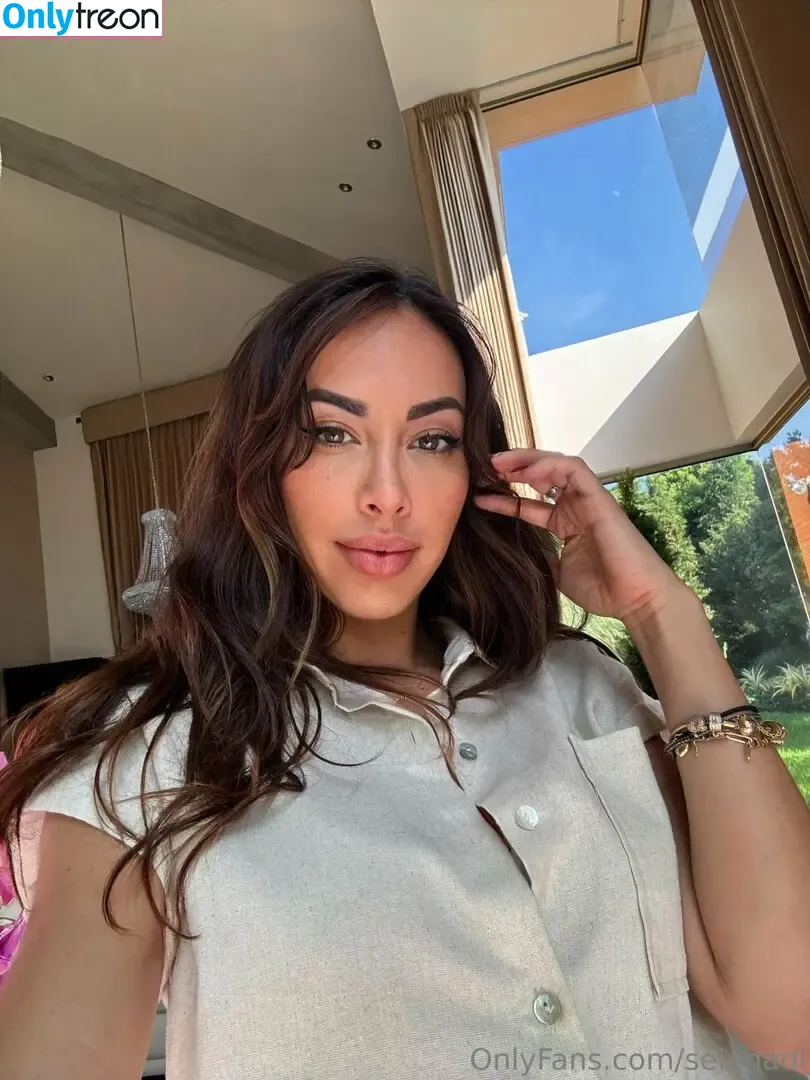 isabellahart.vvip nude photo #0029 (imisabellahart)
