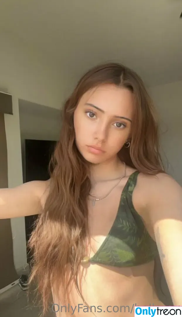 isabellaroy голая photo #0009 (izabellaroy)