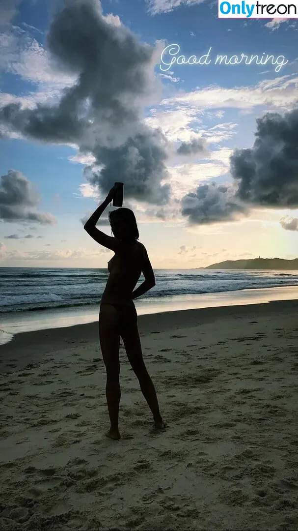 Isabelle Cornish голая photo #0174 (isabellecornish)