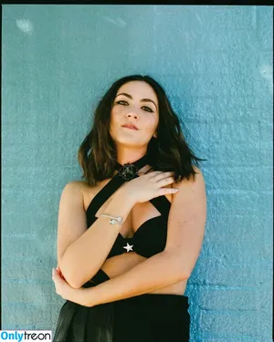 Isabelle Fuhrman / isabellefuhrman nude photo #0324