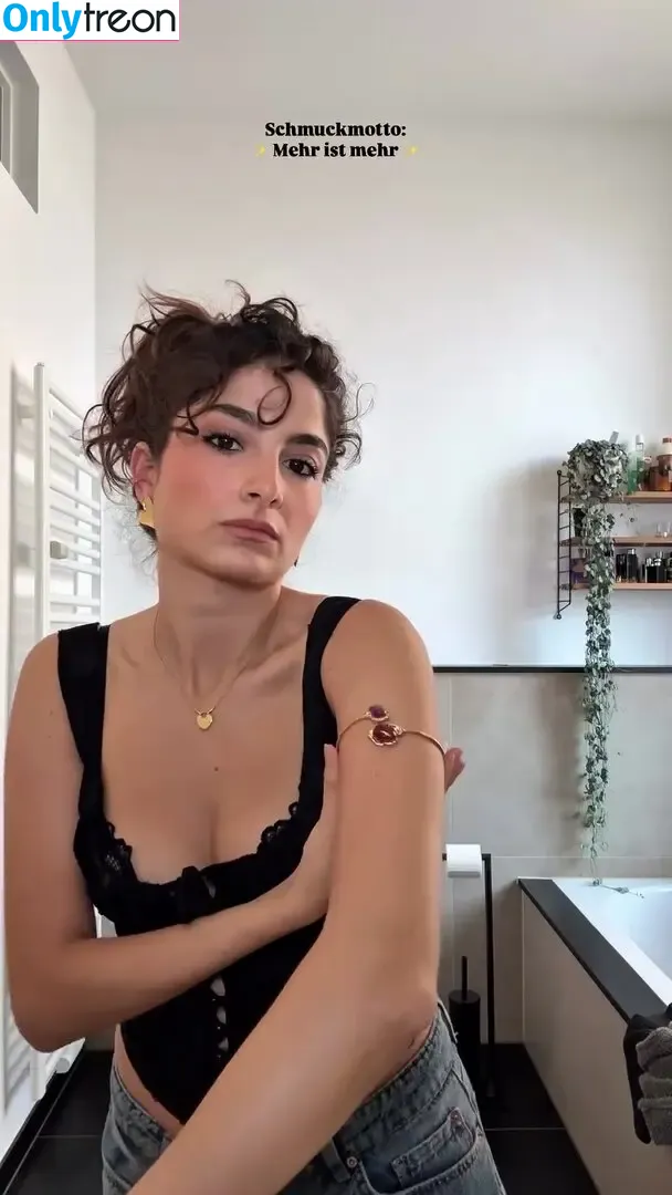 Ischtar Isik nude photo #1590 (ischtarisik)