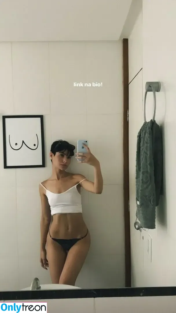 Isis Rodrigues nude photo #0012 (isisrodrigueess)