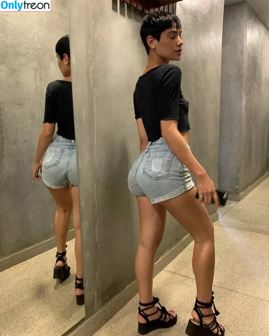 Isis Rodrigues nude photo #0028 (isisrodrigueess)