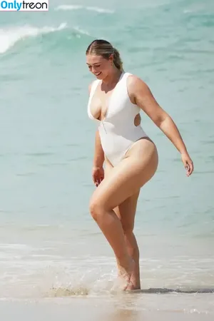 Iskra Lawrence / iskra фото голая #0597
