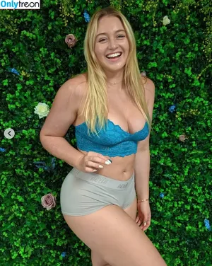 Iskra Lawrence / iskra nude photo #0870