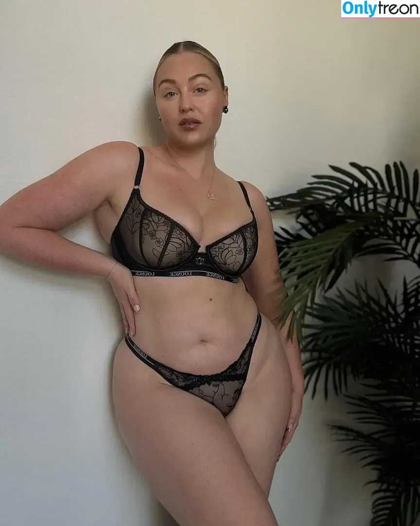 Iskra Lawrence голая photo #0524 (iskra)