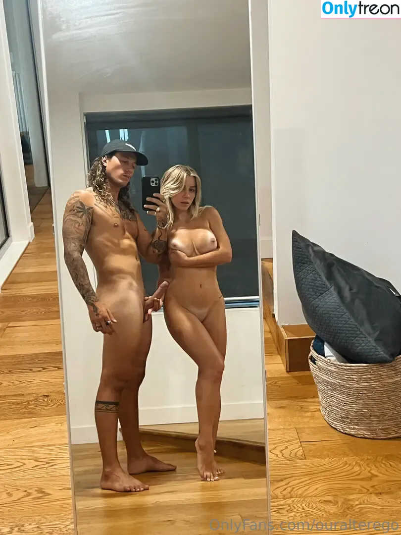 islandbound_ontour / ouralterego nude photo #0001 (islandbound_ontour / ouralterego)