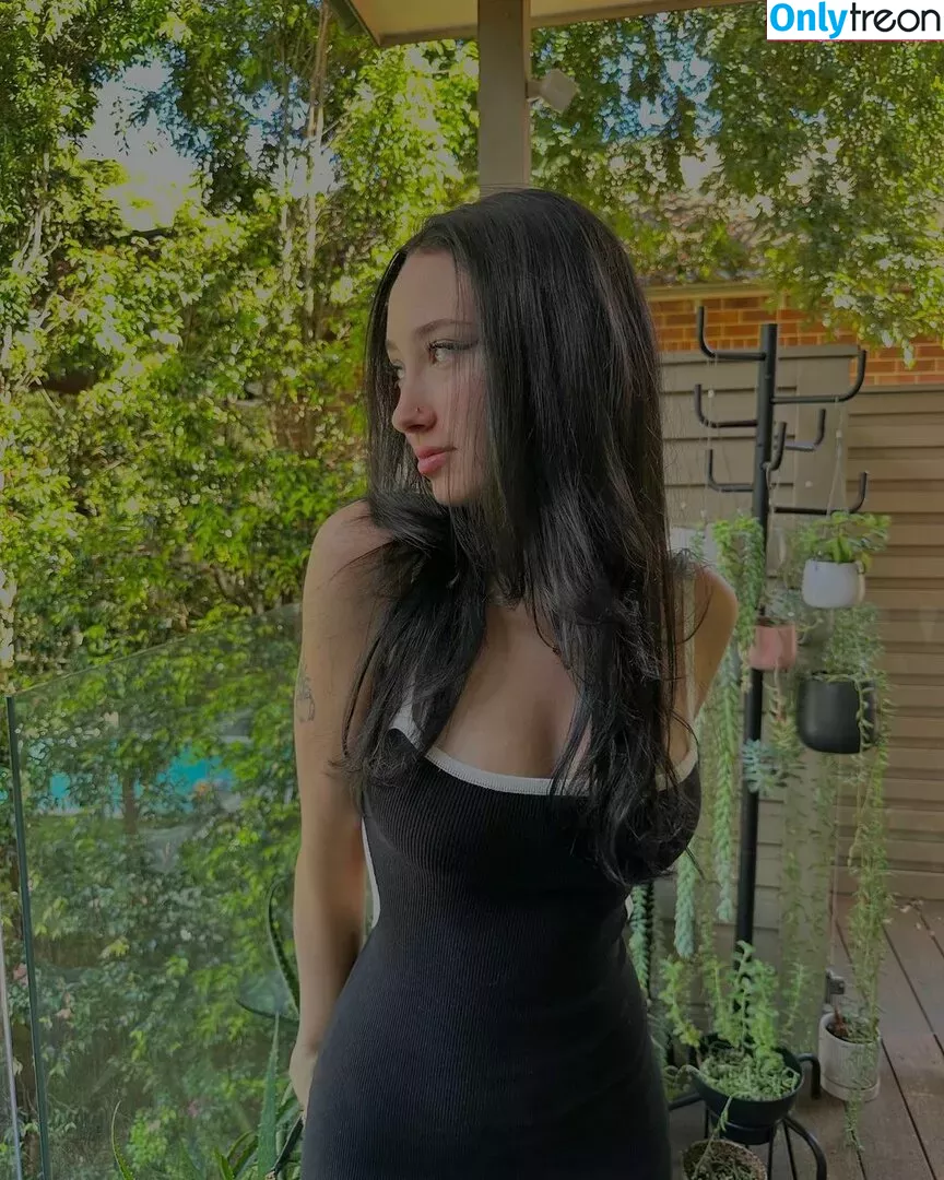 Issy.hecxo голая photo #0130 (issy.hector)