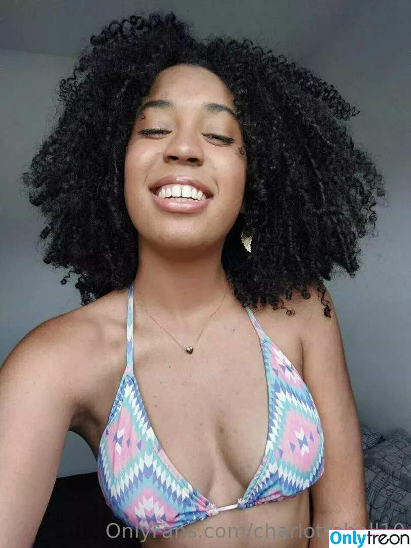 its_charl0ttehall nude photo #0011 (its_charl0tte)