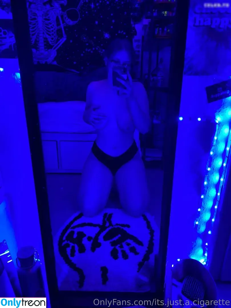 its.just.a.cigarette nude photo #0077 (its.just.a.cigarette)