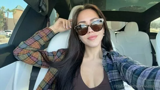itsalinalopez / itsalinalopezofficial nude photo #0234