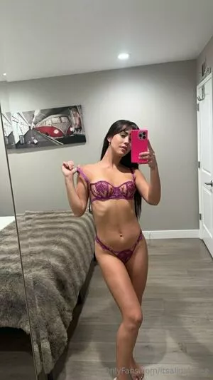 itsalinalopez / itsalinalopezofficial nude photo #0295