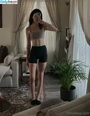 itsbellasonata / itsnotbella nude photo #0018