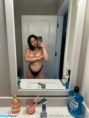  nude photo #0018
