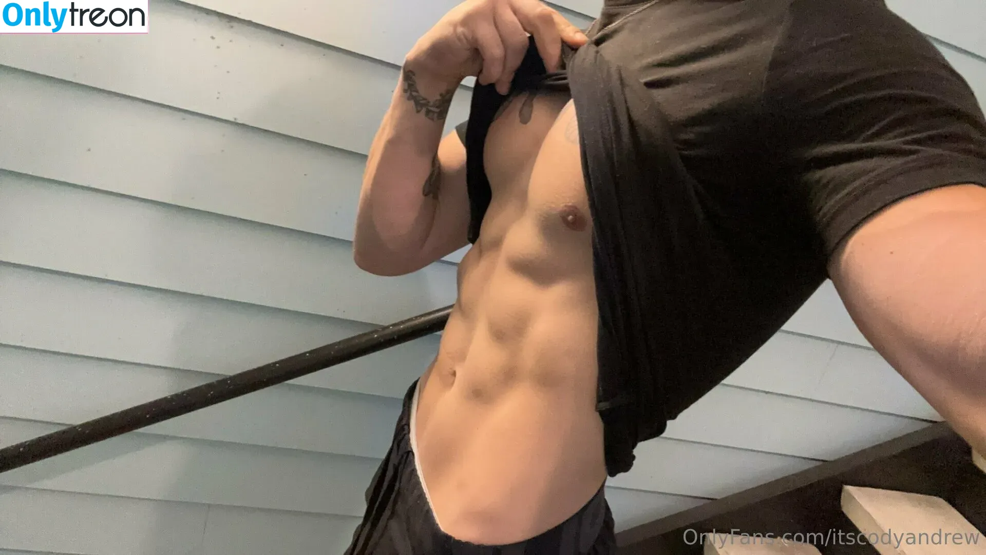 itscodyandrew nude photo #0029 (imcodyandrew)