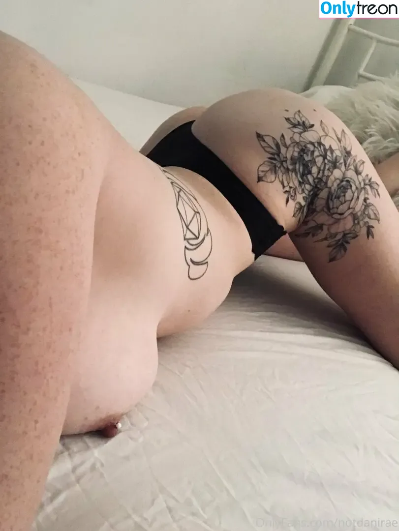 itsdanirae nude photo #0016 (__danirae__)