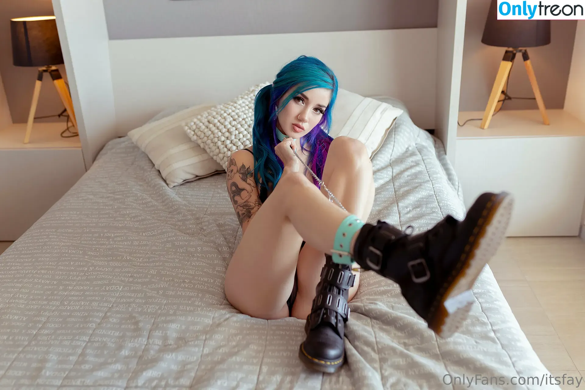 Itsfay голая photo #0140 (Fay SG / Fay Suicide Girl / fay_nomore)