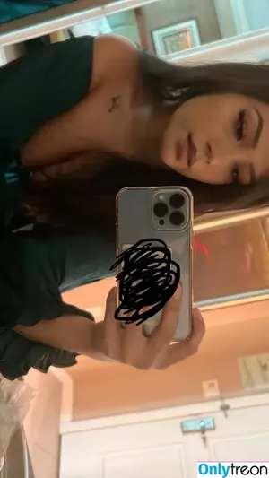 itsizziman nude